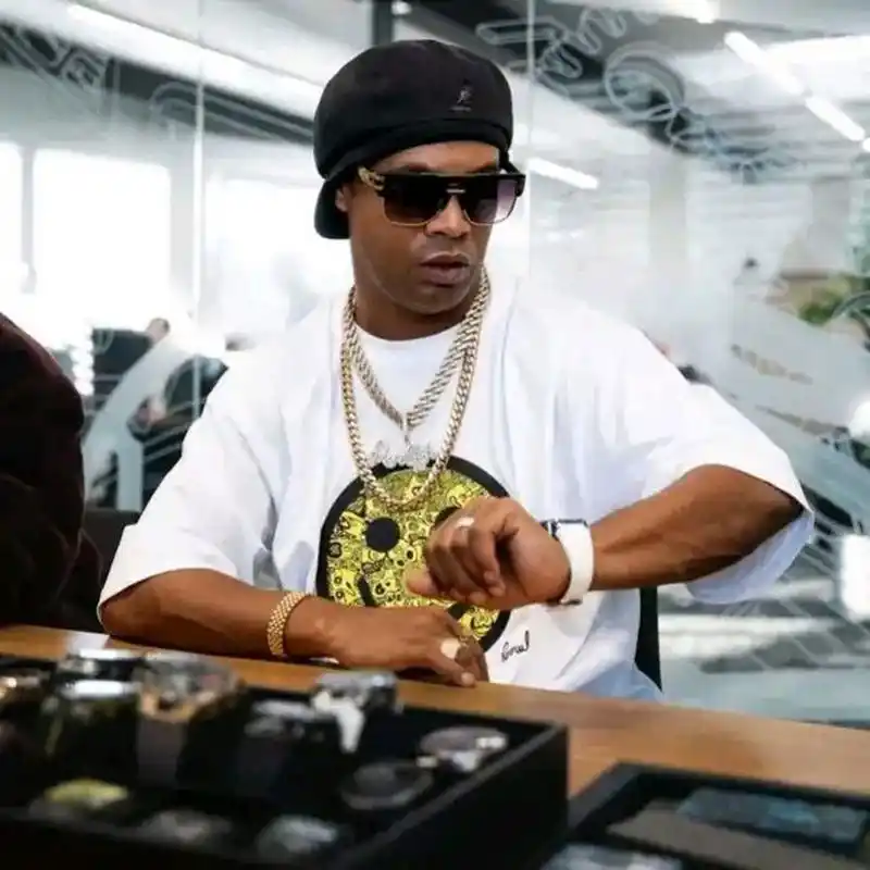 從意大利強