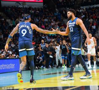 是中国女篮 是中国女篮